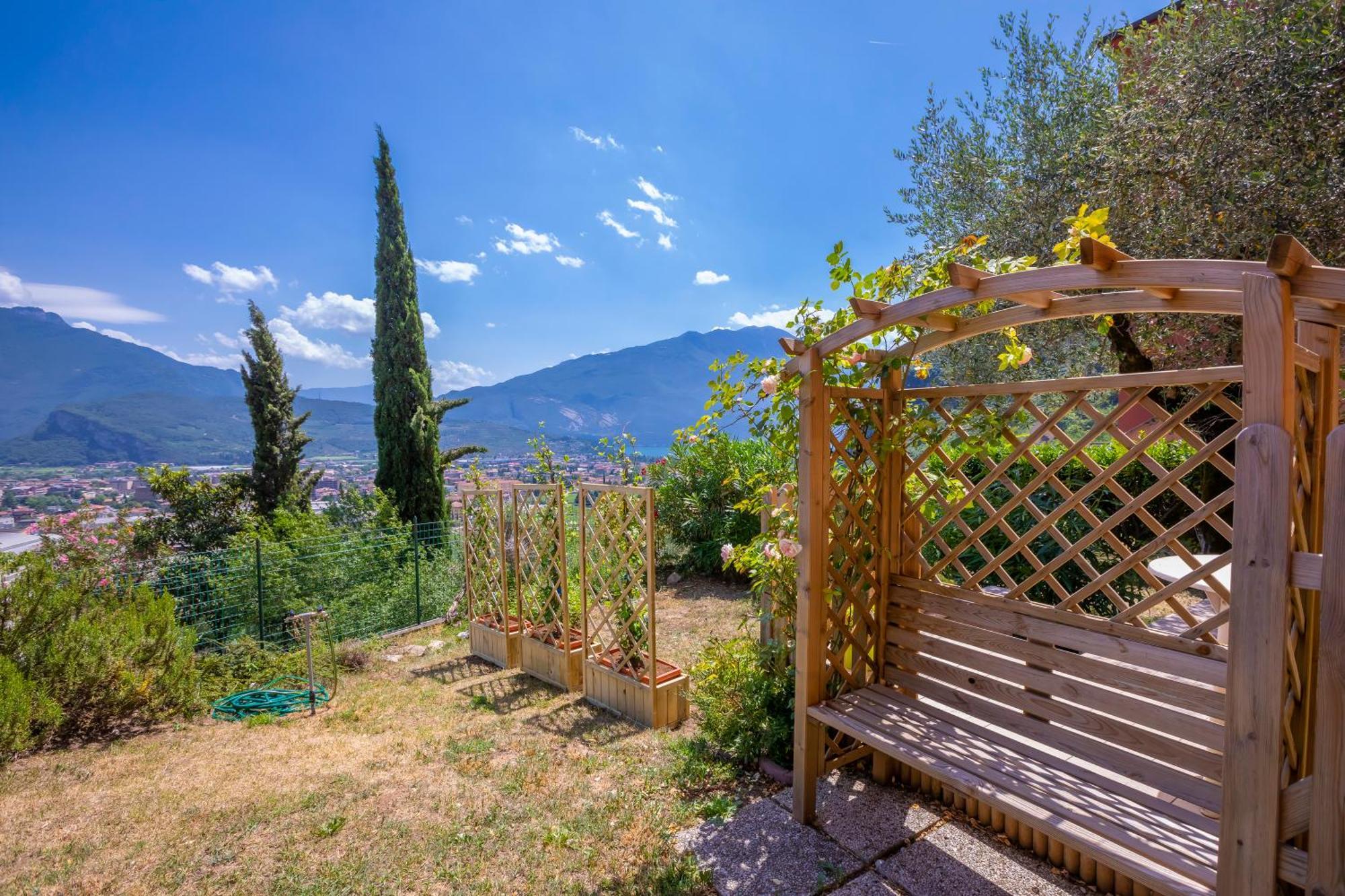 Casa Turchese - Happy Rentals Ρίβα ντελ Γκάρντα Εξωτερικό φωτογραφία